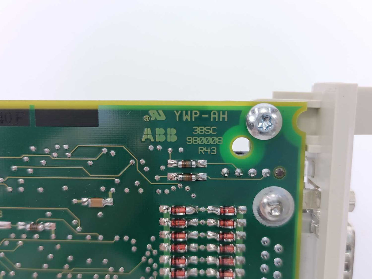 ABB 3BSE003827R1 CI532V02 MODBUS Interface