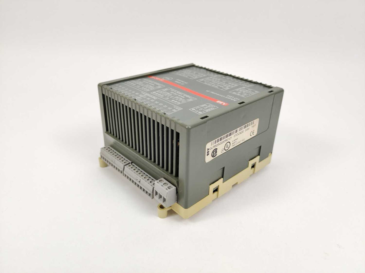 ABB GJR5252200R0101 07DC92 Advant Controller 31 I/O unit