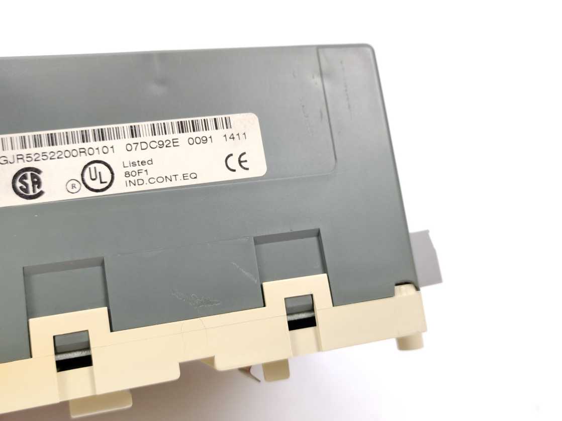 ABB GJR5252200R0101 07DC92 Advant Controller 31 I/O unit