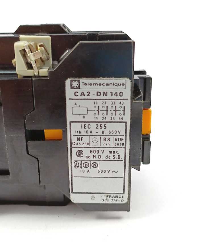 TELEMECANIQUE CA2-DN140- Contactor Relay, 24V, 50Hz