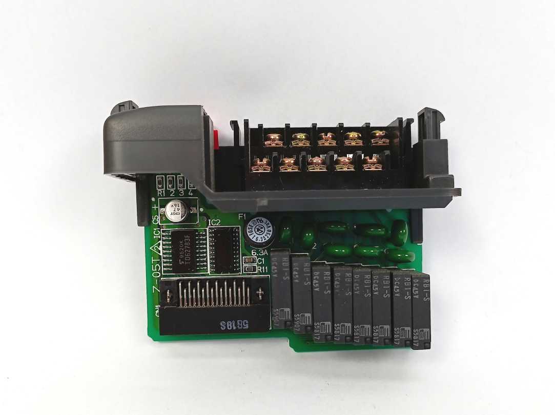 PLC Direct D2-08TR Relay module