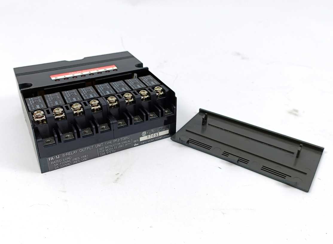 Idec FA-1J PFJ-T081U CPU Unit