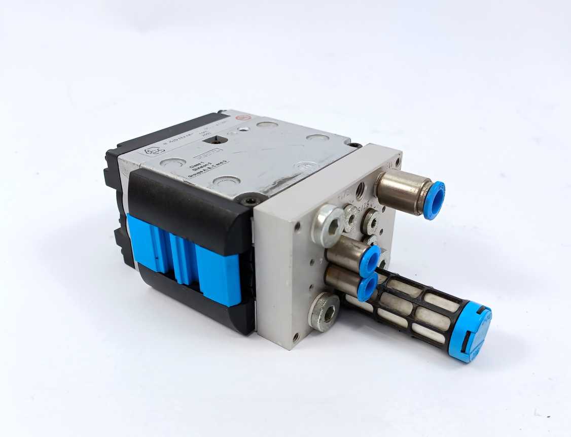 Festo 18200 CPV10-VI Valve Manifold W: 18258, 161969