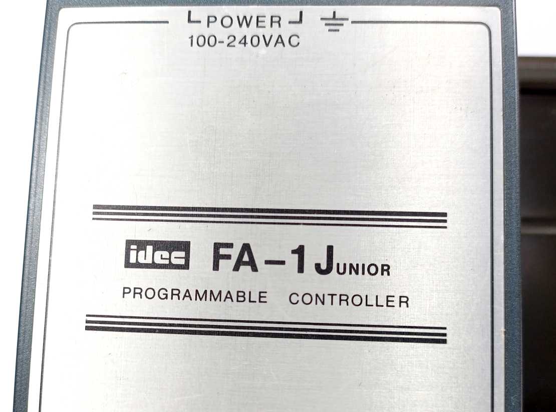 Idec FA-1J PFJ-CR1EU CPU Unit