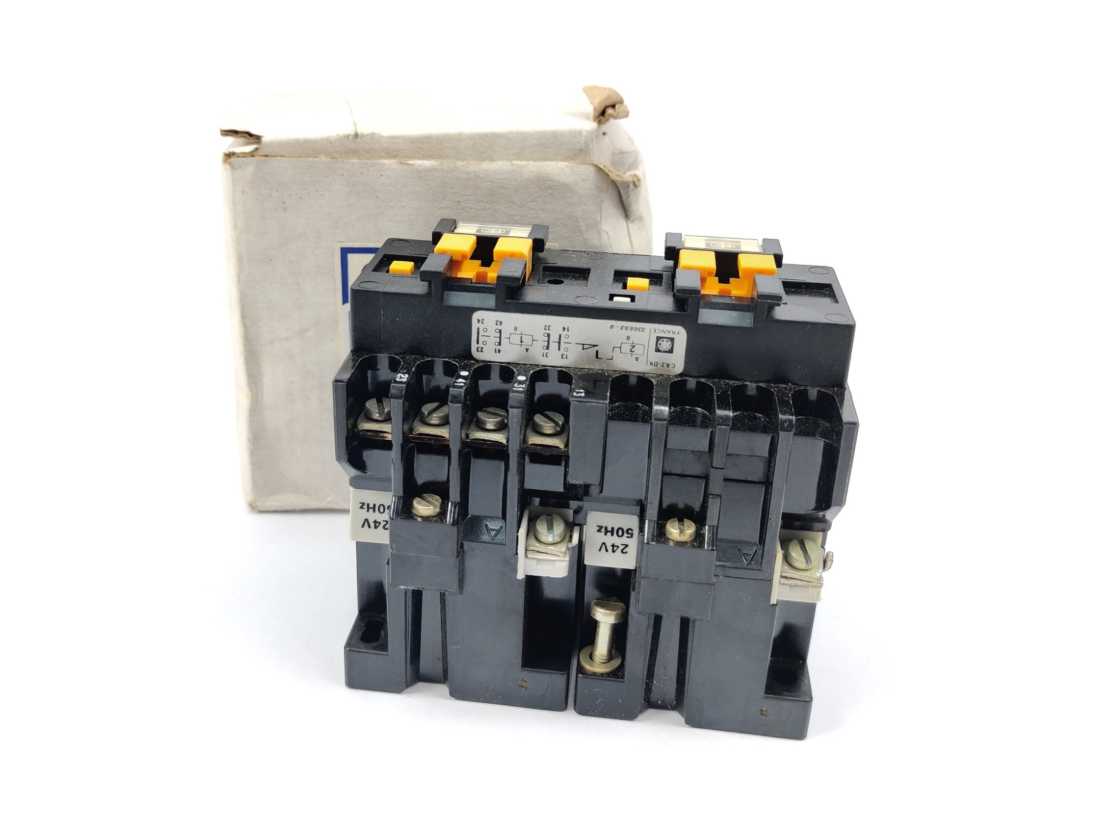 TELEMECANIQUE CA2-DK122 CONTROL RELAY 600V MAX, 24V, 50Hz