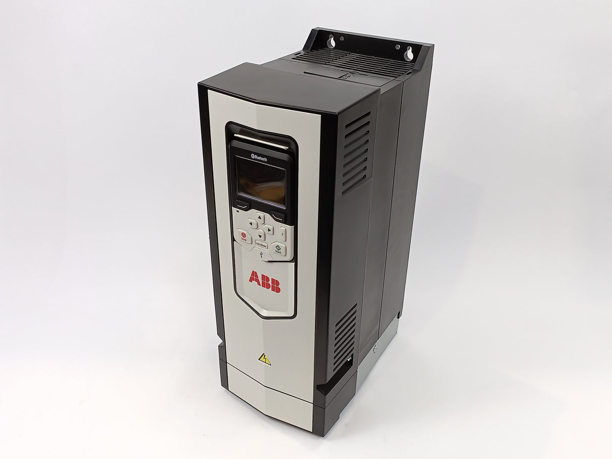 ABB 3AUA0000143477 ACS880-01-07A5-2+E200+K454