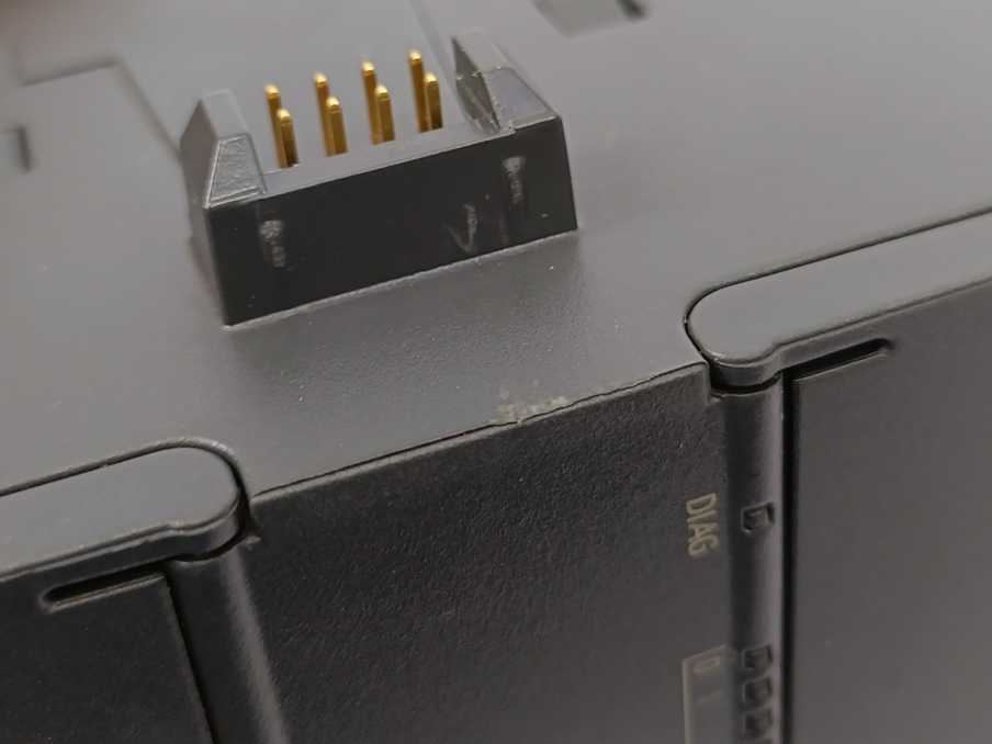 Siemens 6ES7288-3AE04-0AA0 SIMATIC S7-200 SMART