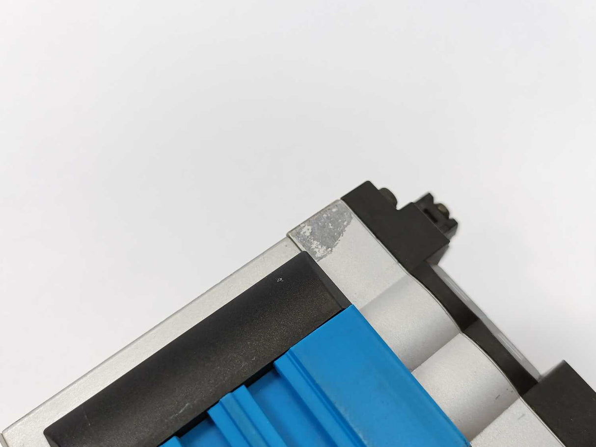 Festo 18210 CPV14-VI Valve Terminal, w/ 18268, 163894, 2x: 161361