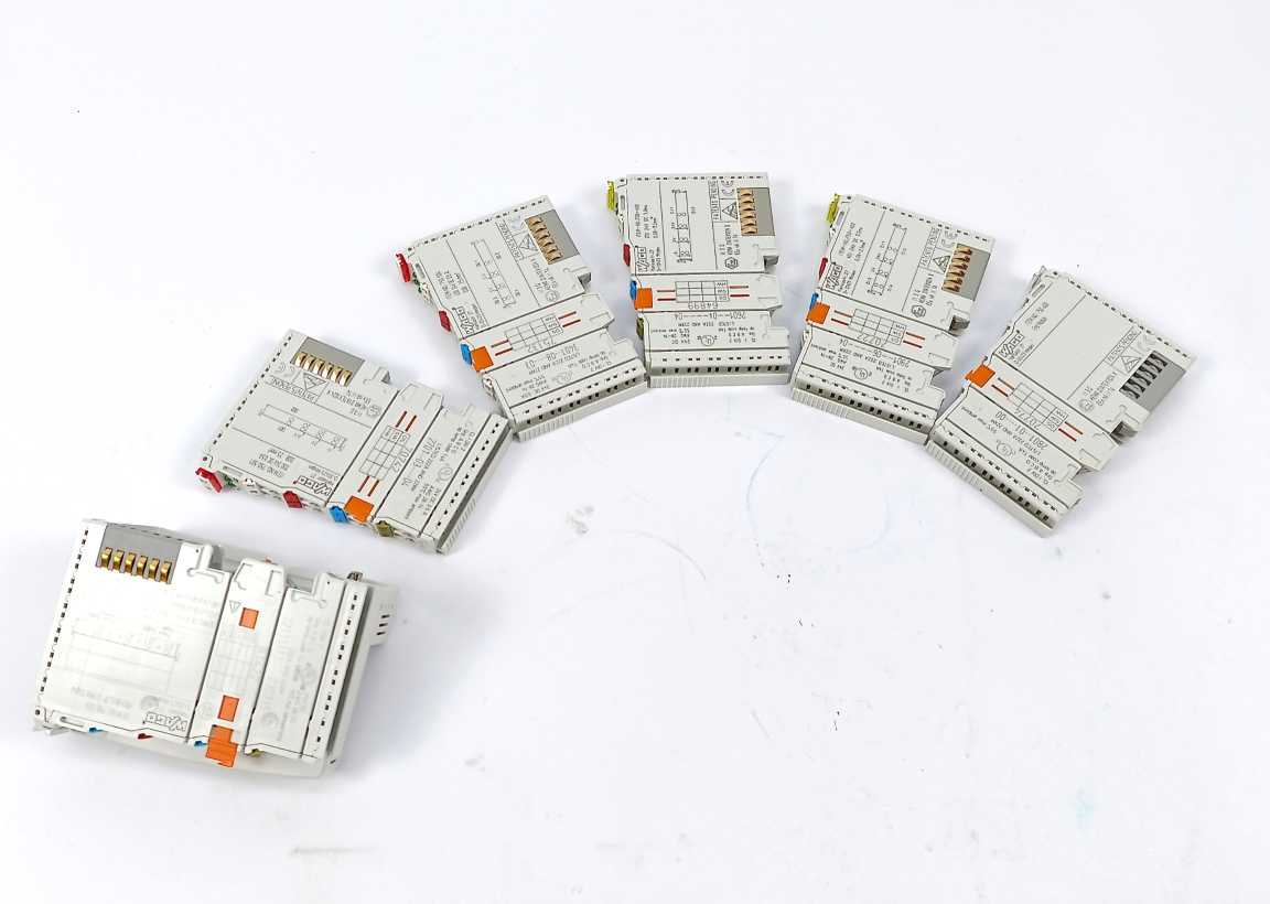 Wago 750-323 Profibus DP 12 MBd /Digital + 5 Modules