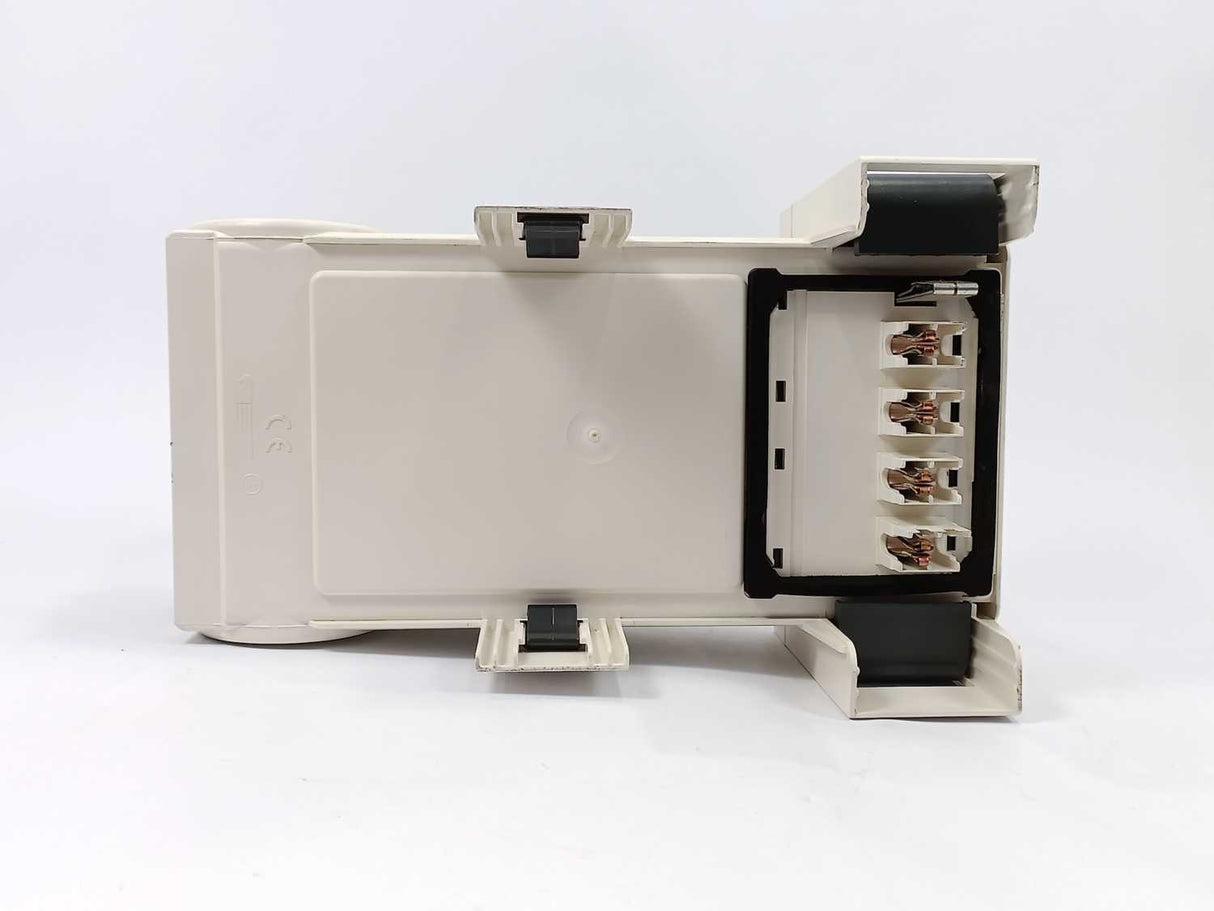 Schneider KSB63SM48 Tap off unit, Canalis KS 100A to 1000A