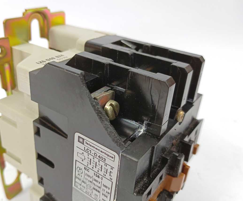 TELEMECANIQUE LC1-D403 Contactor 24V 50Hz