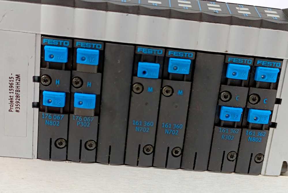 Festo 18210 CPV14-VI Valve Terminal, W/ 18262, 152427, 159615