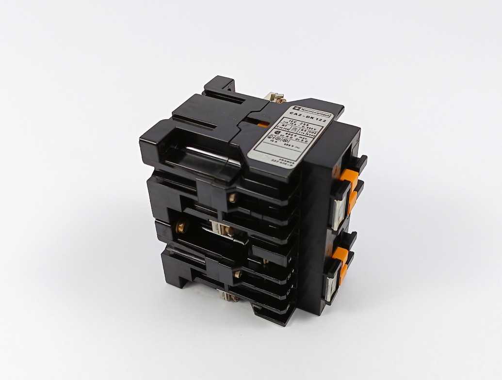 TELEMECANIQUE CA2-DK122 CONTROL RELAY 600V MAX, 24V, 50Hz