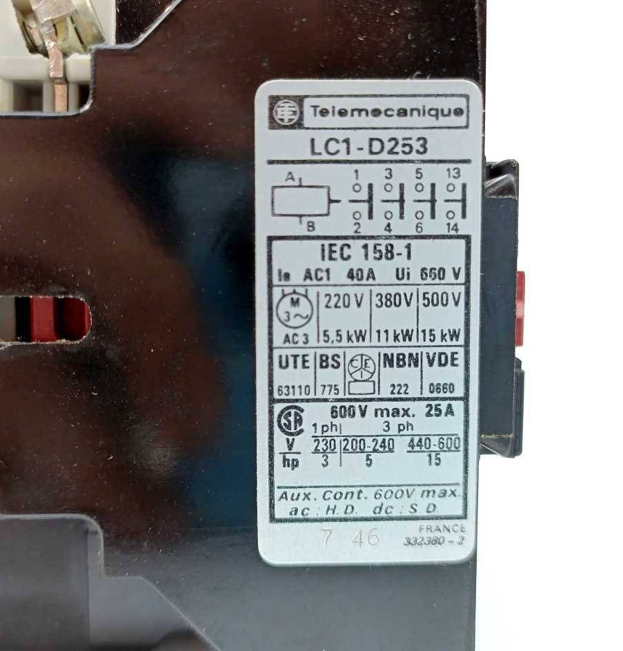 TELEMECANIQUE LC1-D253 Electrical Contactors, 24V, 50Hz