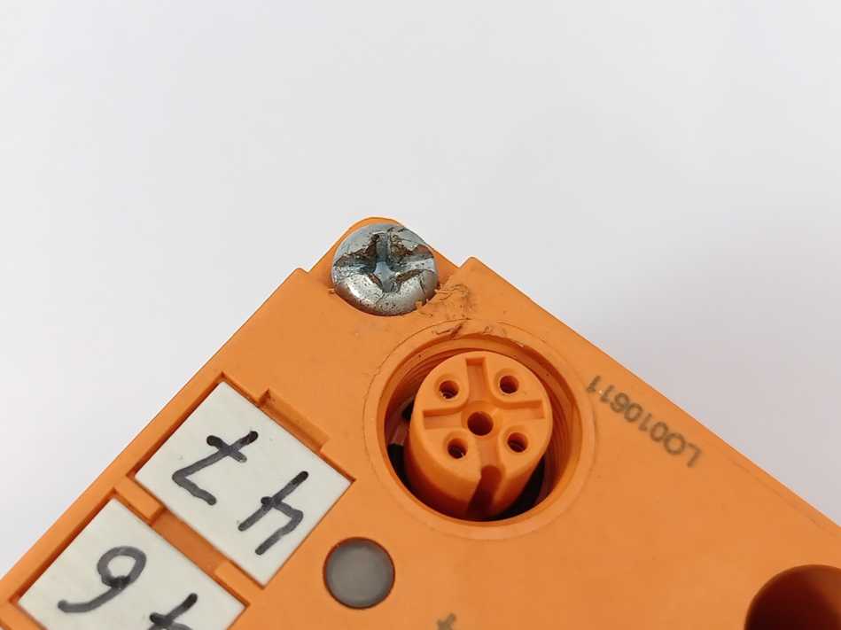 Ifm Electronic AC2005 M 12 4I 200mA