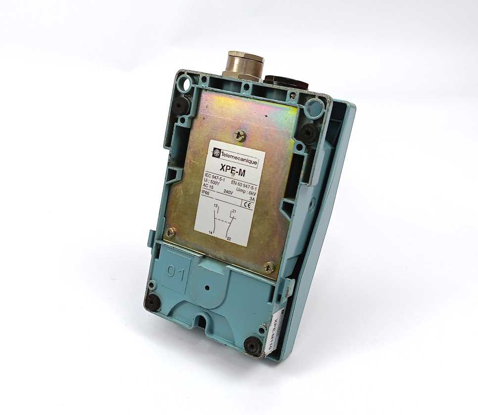 TELEMECANIQUE XPE-M110 Metal Foot Switch Pedal