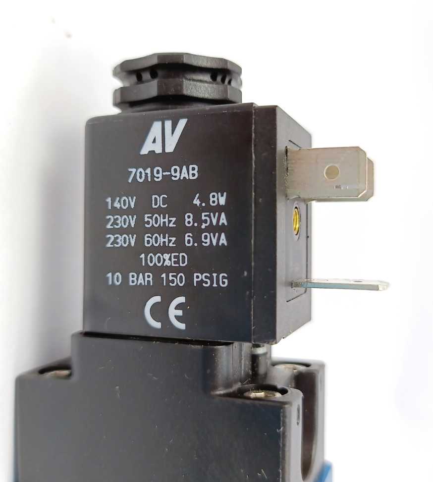 Automatic Valve L0702AAWR Directional Control Solenoid Valve w/ 7019-9AB Coil