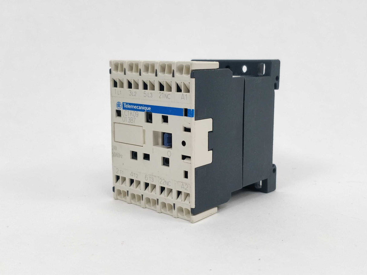 TELEMECANIQUE LC1K09013B7 Coil 24V/AC Contactor