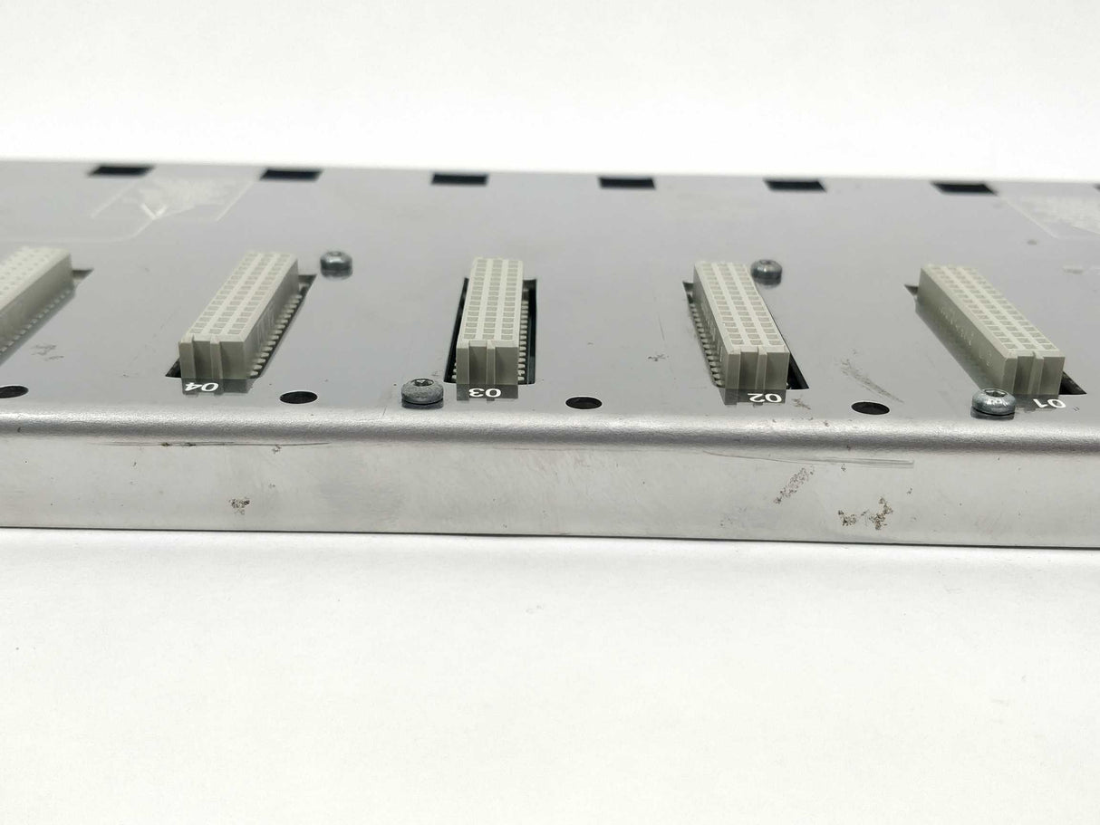 AEG Schneider Automation TSXRKY8E 8 SLOT Extensible Chassis