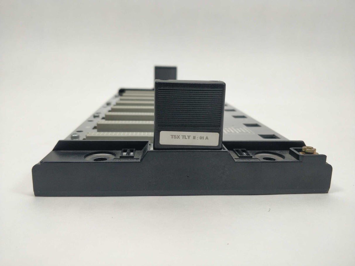 AEG Schneider Automation TSXRKY8E 8 SLOT Extensible Chassis