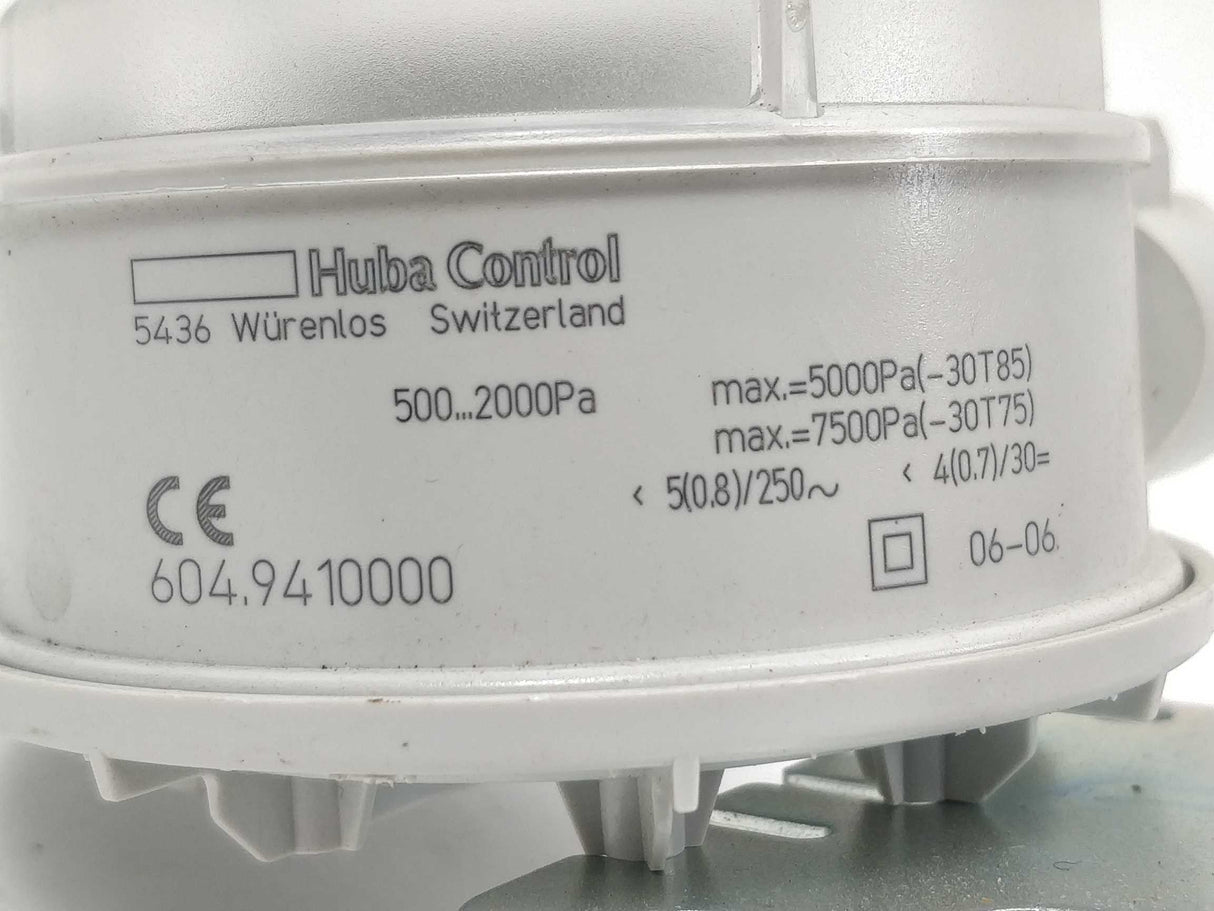 Huba Control 604.9410000 Pressure gauge 500-2000Pa