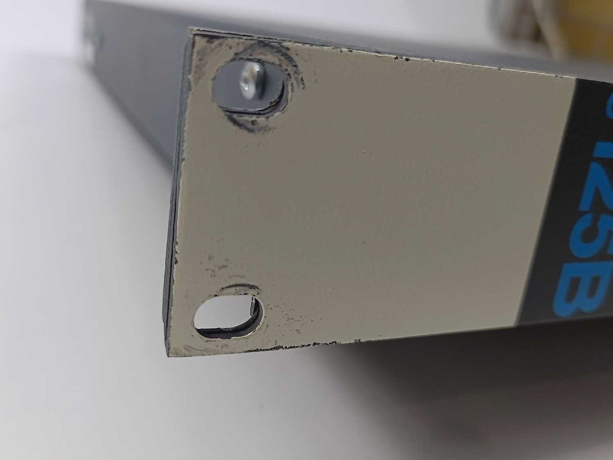 Honeywell 580242 4XD125B Four Channel Power Amplifier w/ Battery Charger