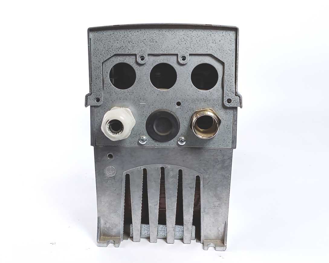 TREND NXL00235C5H1SSS0000 CONTROL BOX WITH INTEGRATED COOLING FAN