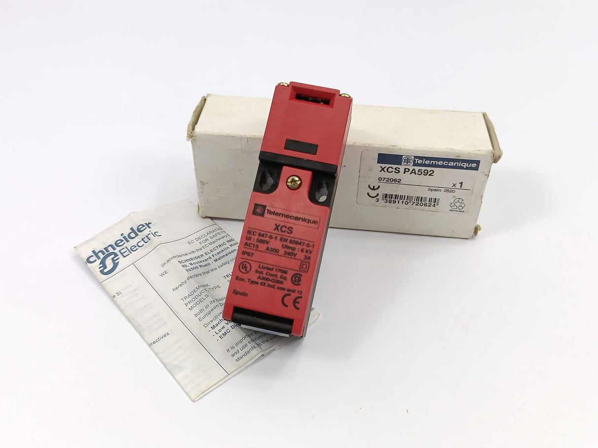 TELEMECANIQUE XCSPA592 072062 safety switch