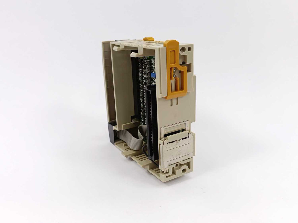 OMRON CQM1-OD214 Output Unit