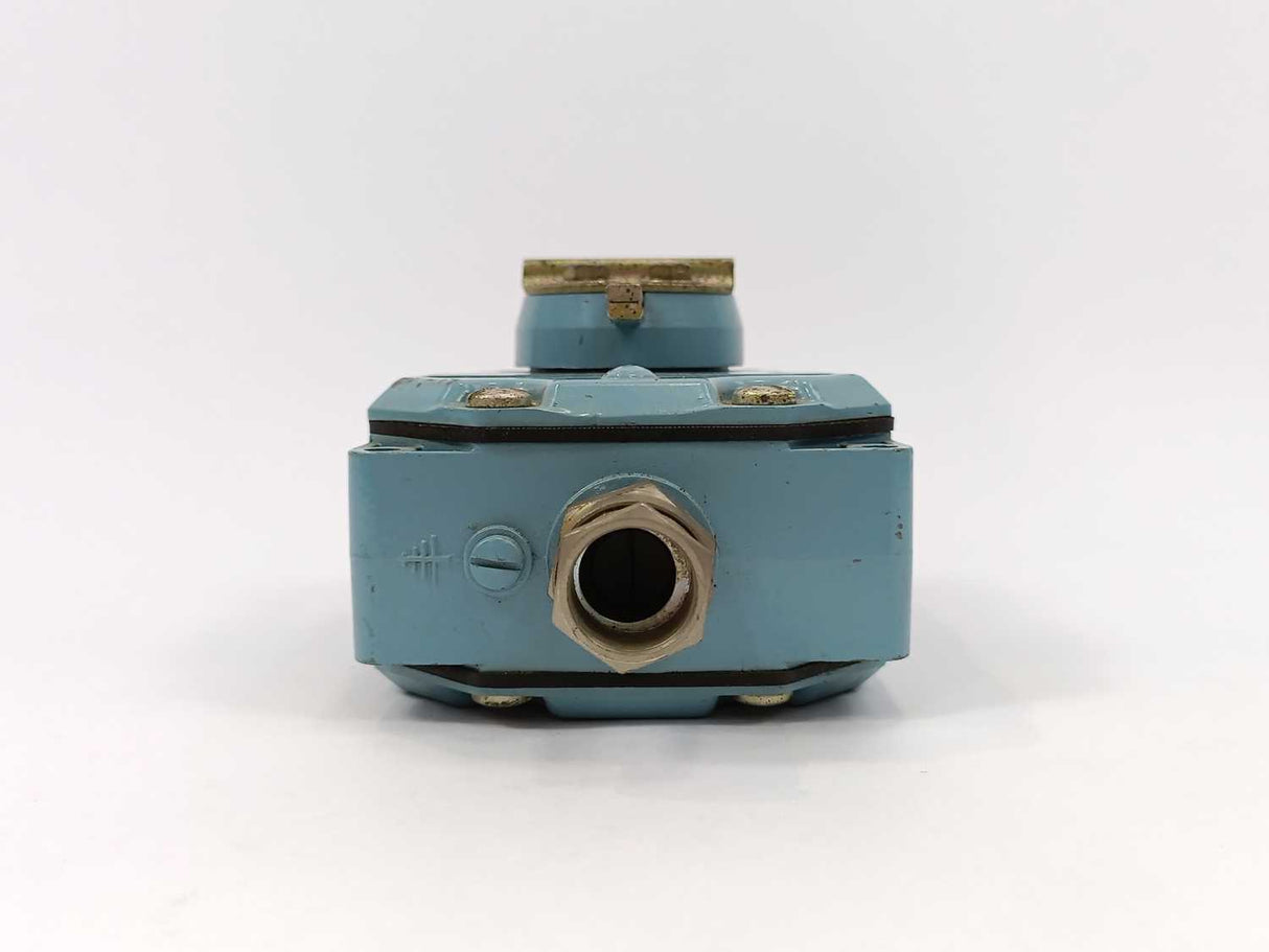 TELEMECANIQUE XC2-R 63140 Limit Switch