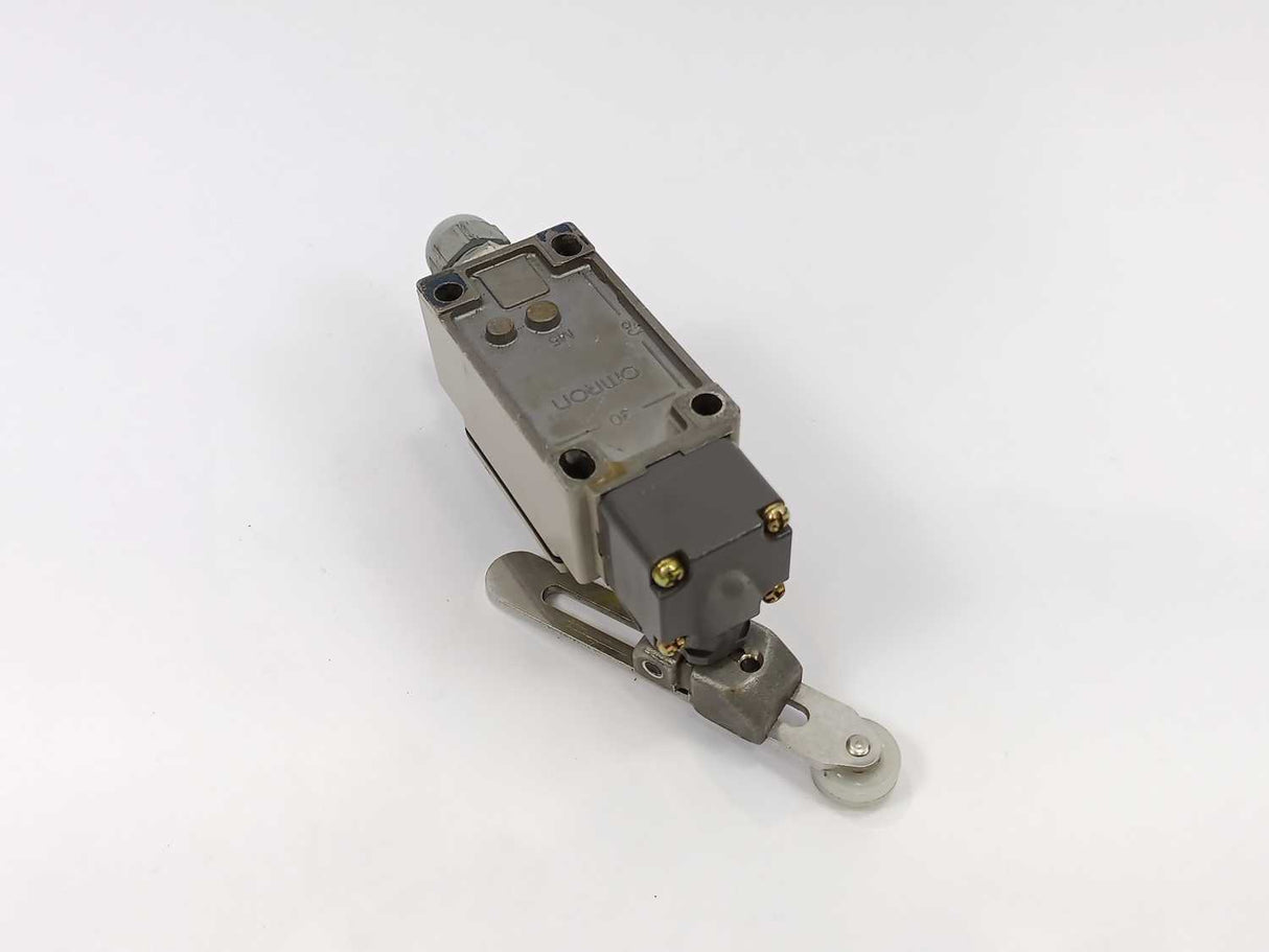 OMRON D4B-1111N Limit Switch