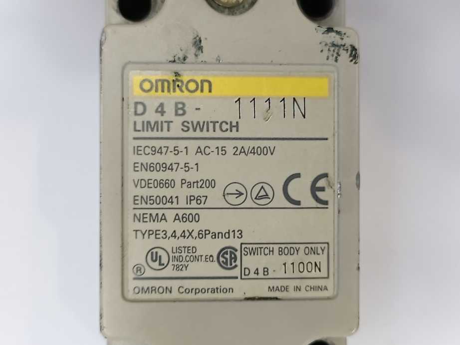 OMRON D4B-1111N Limit Switch