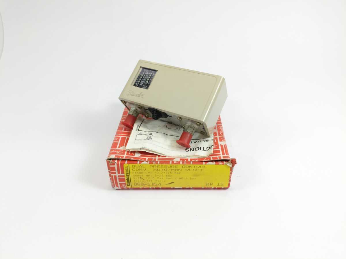 Danfoss 060-1154 KP15 Dual Pressure Control Conv. Auto/Man Reset