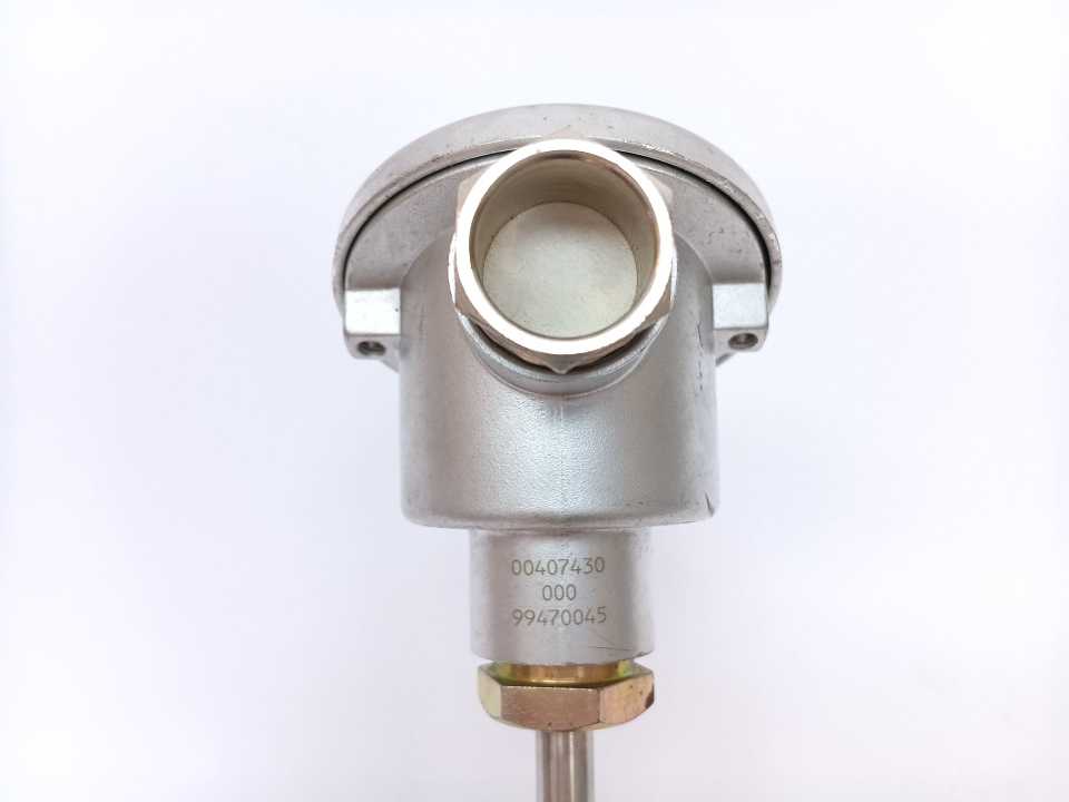 Jumo 00055919 Industrial RTD Temperature Sensor, Pt100