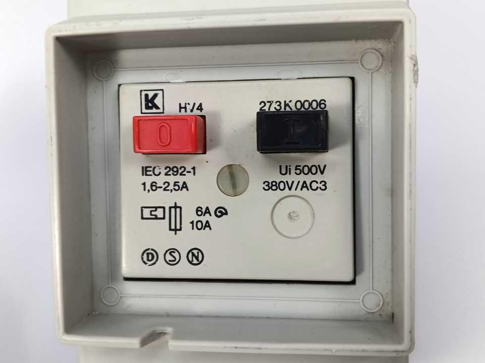 Lauritz Knudsen 10 22 033 494 Thermoplastic Enclosure for Motorstarter HV4 IP 54