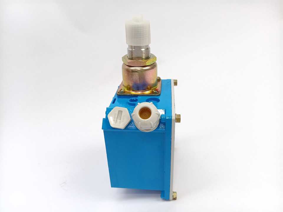 Régulateurs Georgin OFP06BPSX0300 FP6PX Industrial Pressure Switch