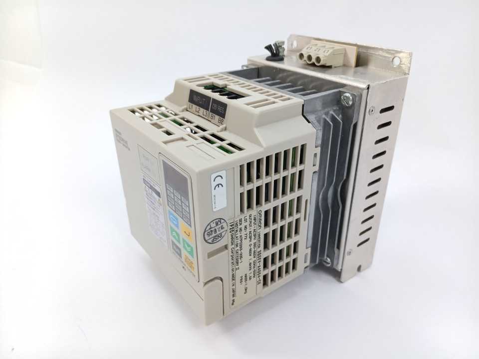 OMRON 3G3EV-A4004-CE Sysdrive 3G3EV-Inverter 0.55kW 400V Class 3PH