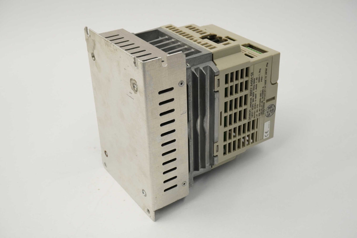 OMRON 3G3EV-A4004-CE Sysdrive 3G3EV-Inverter 0.55kW 400V Class 3PH