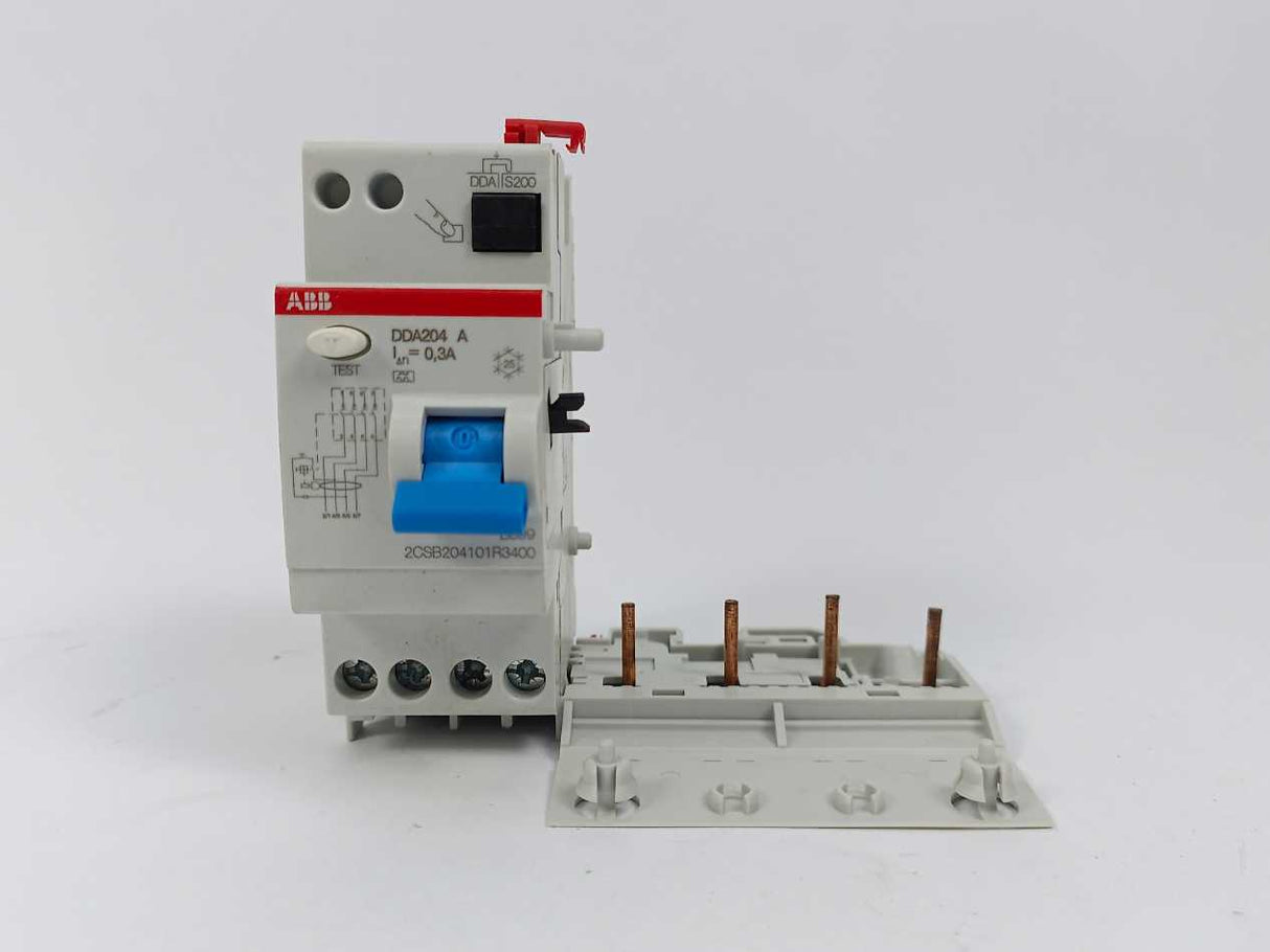 ABB 2CSB204101R3400 DDA204 A-40/0.3 RCD block