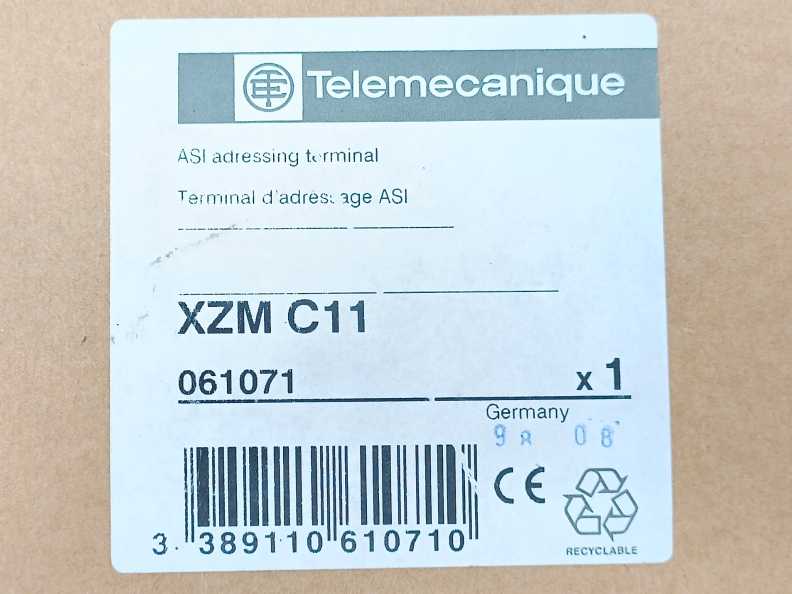 TELEMECANIQUE XZM C11 Handheld Addressing Terminal