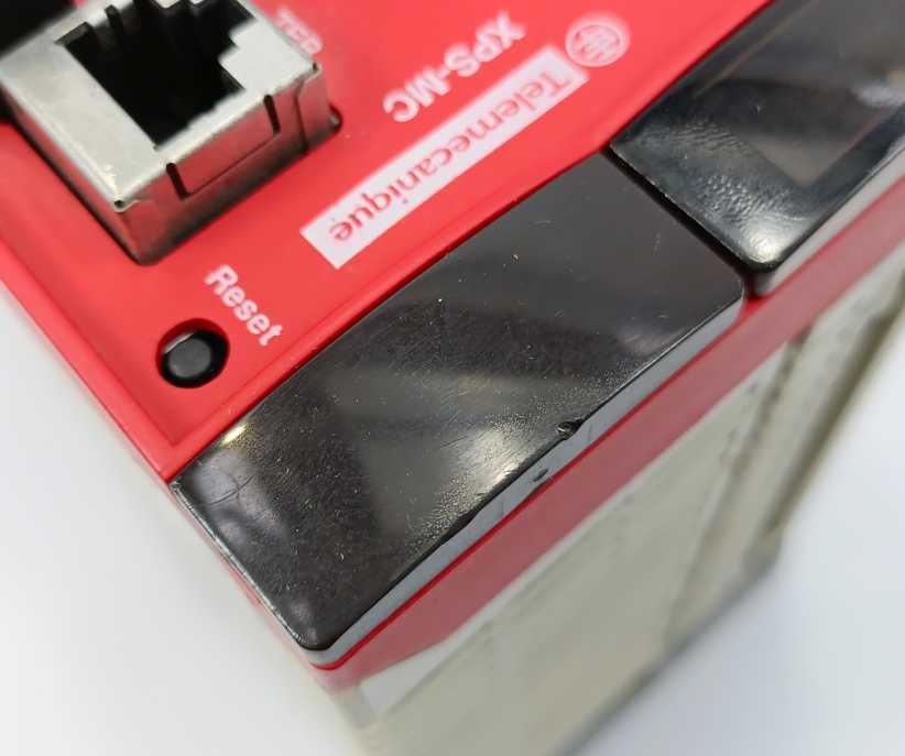 Schneider Electric XPSMC16Z Safety Controller XPS-MC