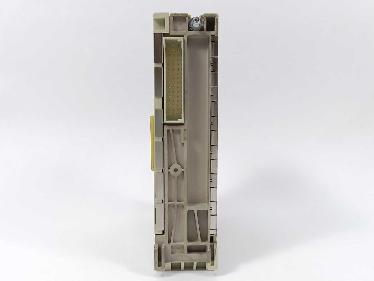 Schneider Electric TSXASY800 Analog Output Module Non Insulated