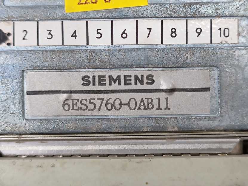 Siemens 6ES5312-3AB31 SIMATIC S5 Interface Module