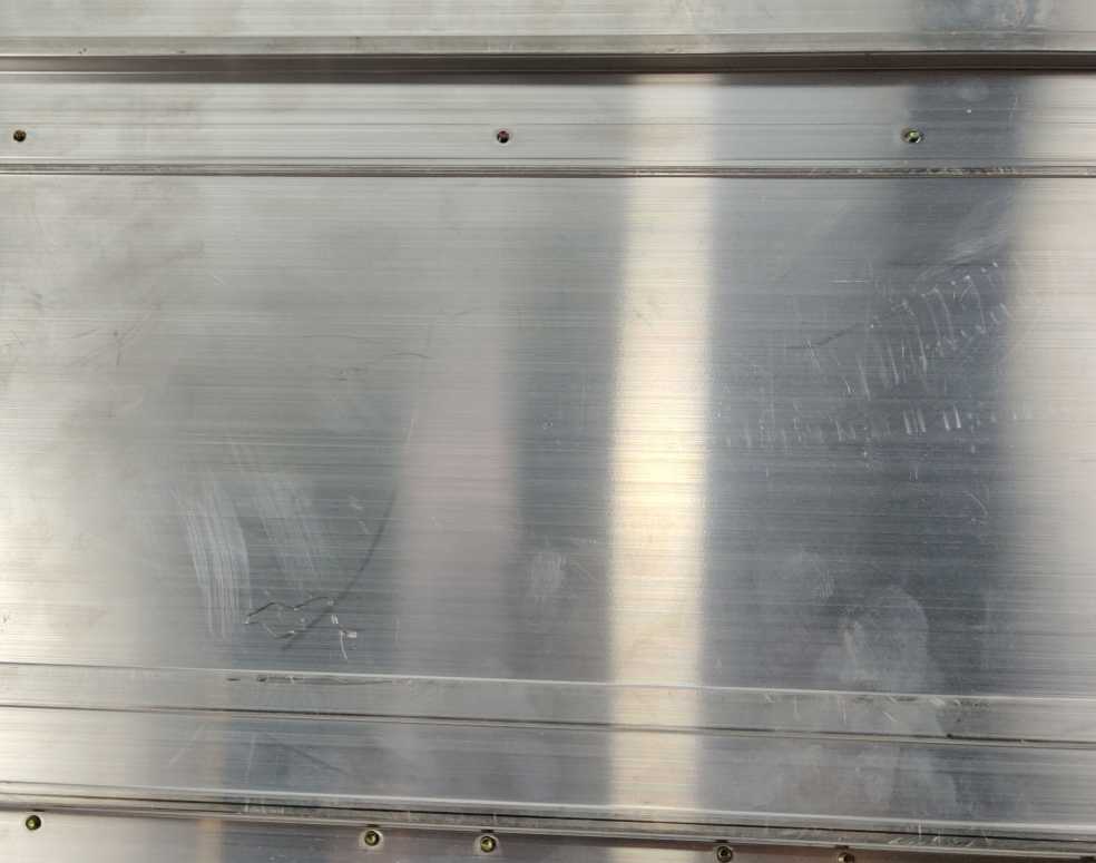 Siemens 6ES7400-1TA00-0AA0 SIMATIC S7-400 UR1 Rack 18 Slots