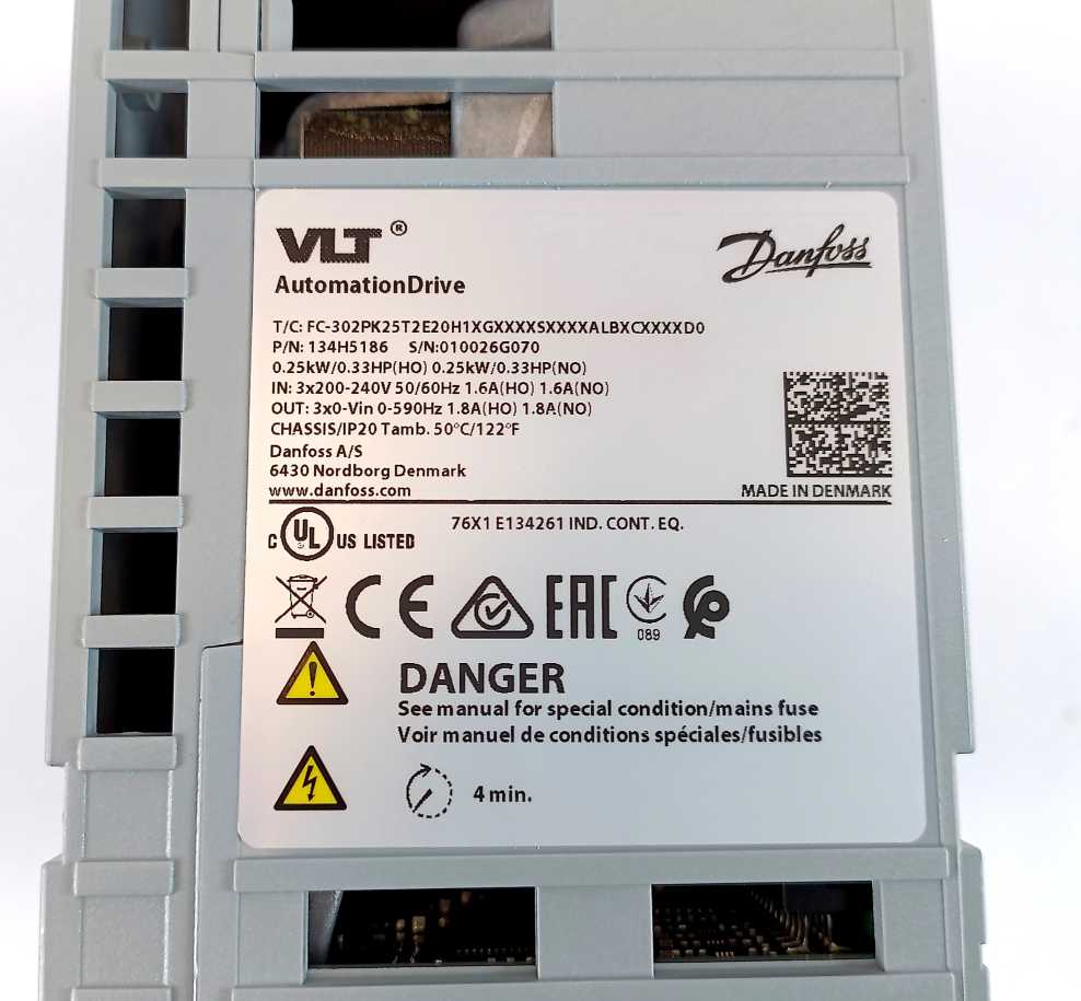 Danfoss 134H5186 FC-302PK25T2E20H1 0,25kW 0,33H Frequency Converter