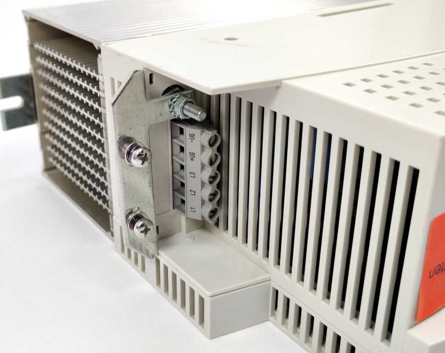 LENZE EVS9324-EK 00488634 Servo Inverter