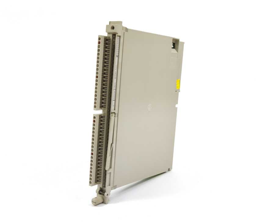 Siemens 6ES5 456-7LA11 SIMATIC S5, Digital output