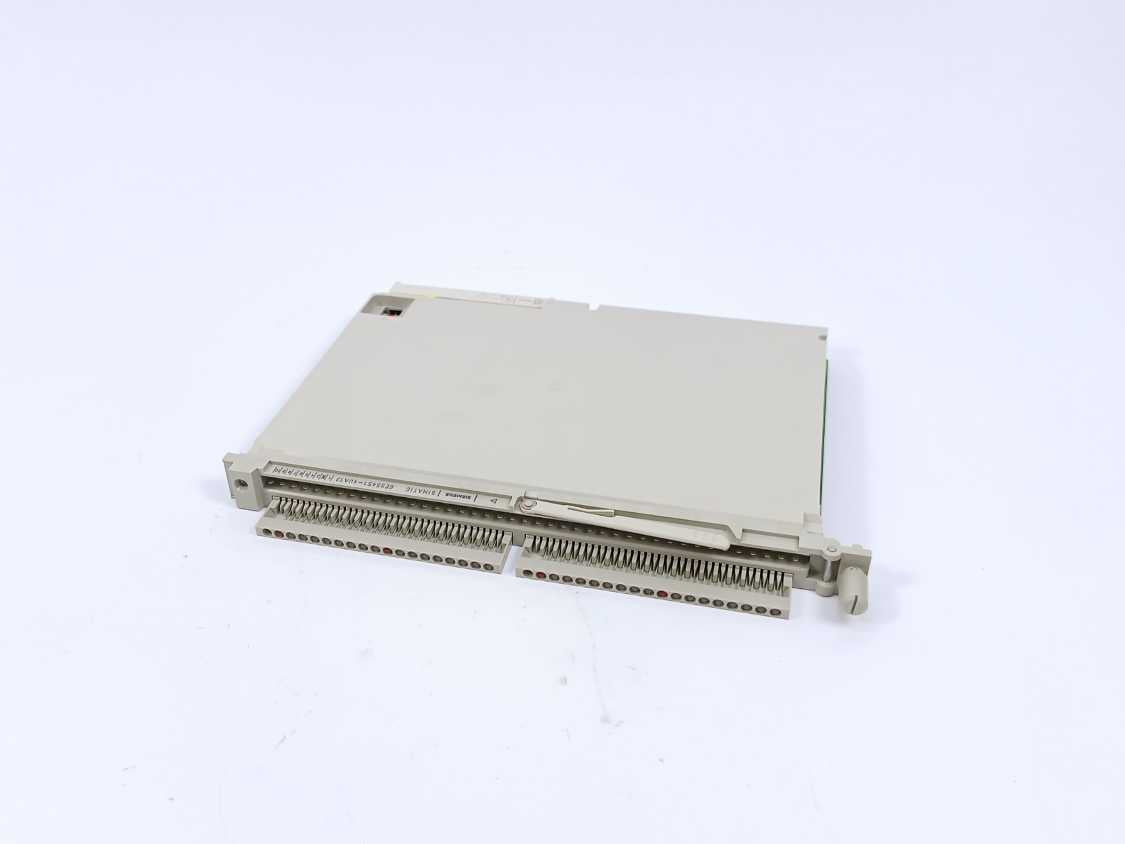 Siemens 6ES5451-4UA13 Digital Output Module