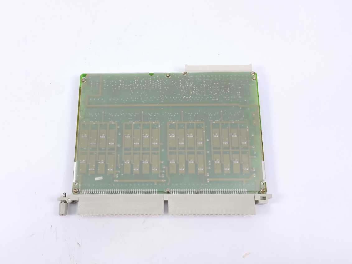 Siemens 6ES5451-4UA13 Digital Output Module