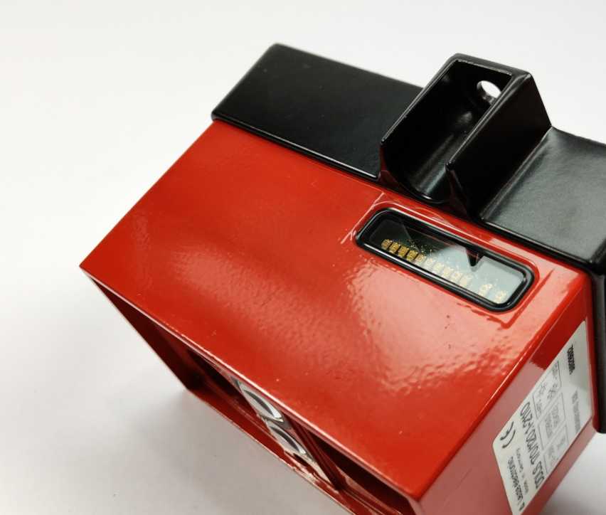 Leuze Electronic 50028602 DDLS 170/120.1-2110 Data Light Barrier